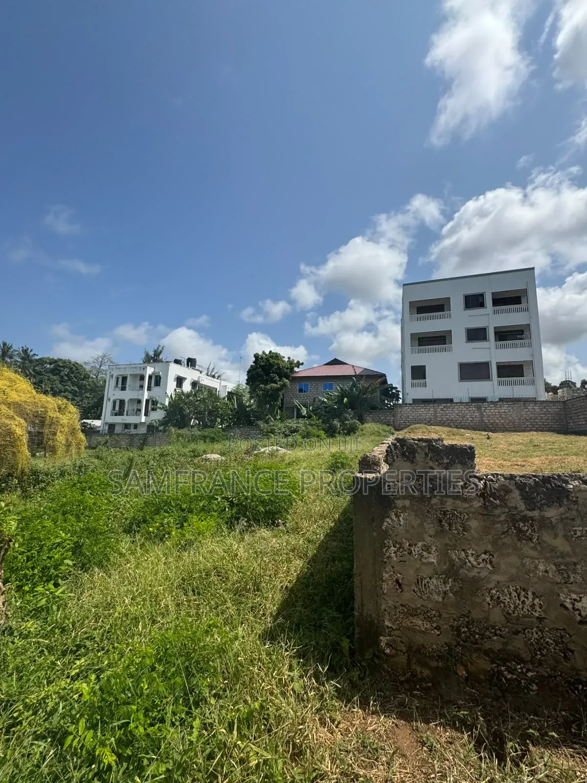 Utange 40by80 Plot on Sale