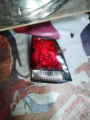 Toyota Landcrueser V8 200 Series Boot Light