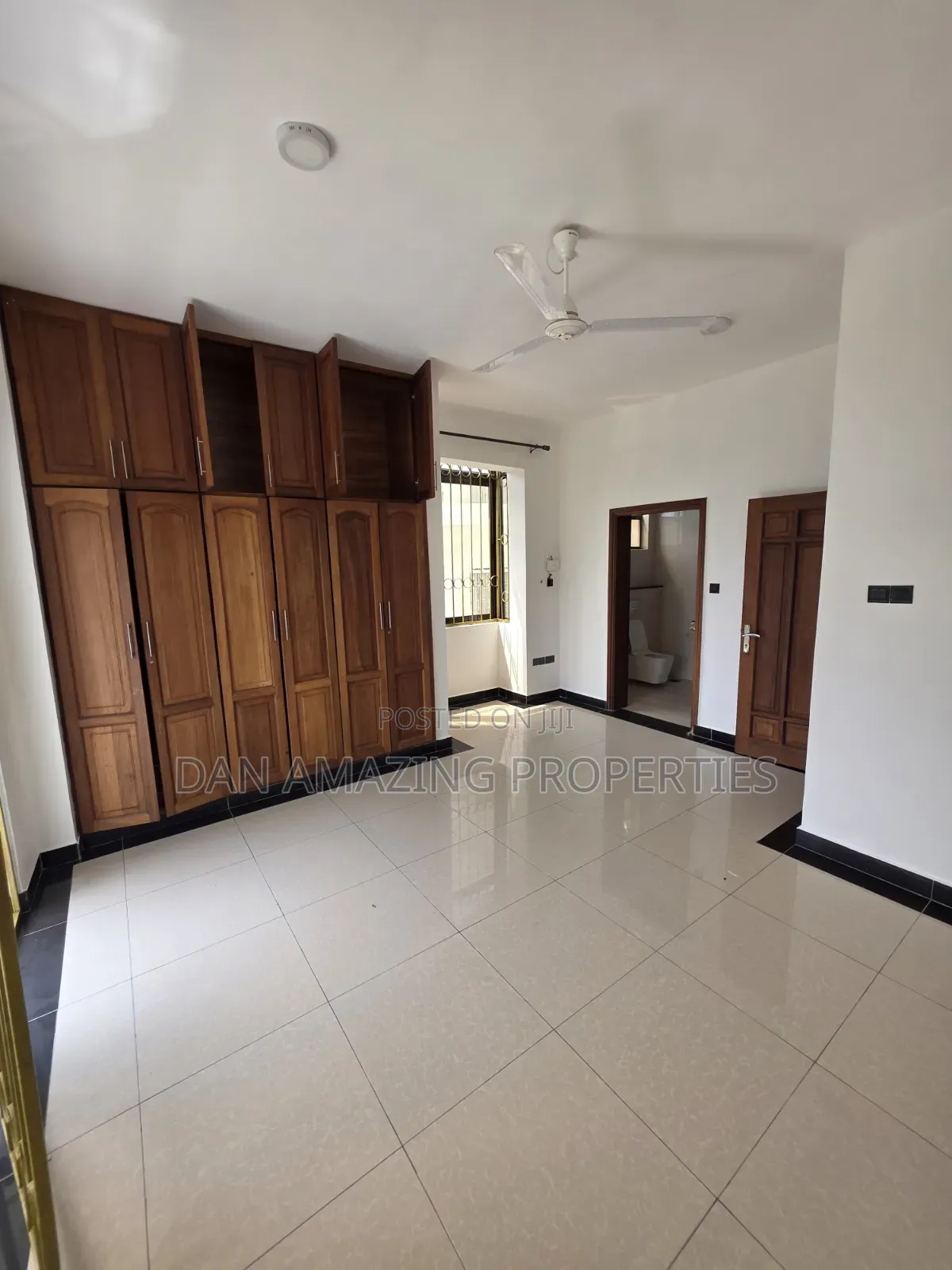 4bdrm Apartment in Mombasa Plus Dsq, Kizingo for sale