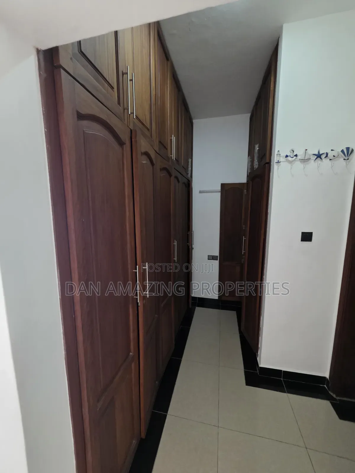 4bdrm Apartment in Mombasa Plus Dsq, Kizingo for sale