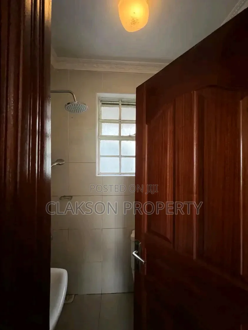 5bdrm House in Lavington, Muthangari for rent