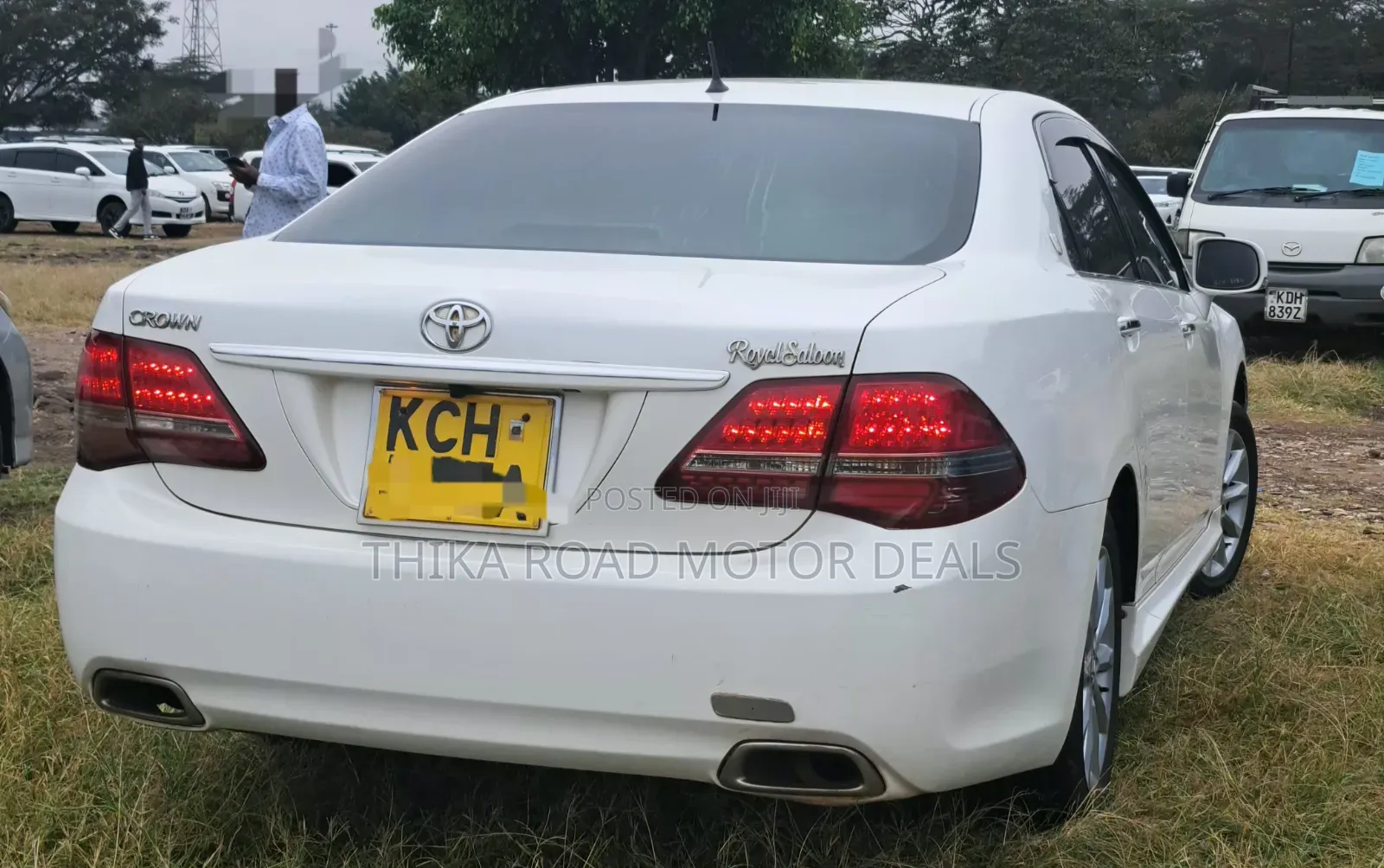 Toyota Crown 2010 White
