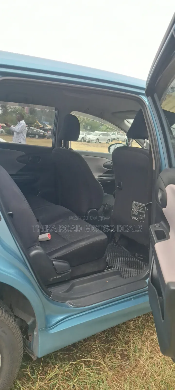 Toyota Wish 2010 Blue