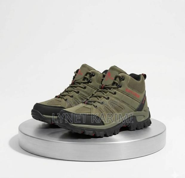 Premium Outdoor Hiking Boots – Rugged, Stylish Comfortable - thumbnail 4