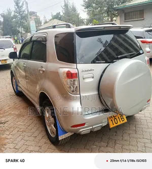 Toyota Rush 1.5 AWD 2008 Silver