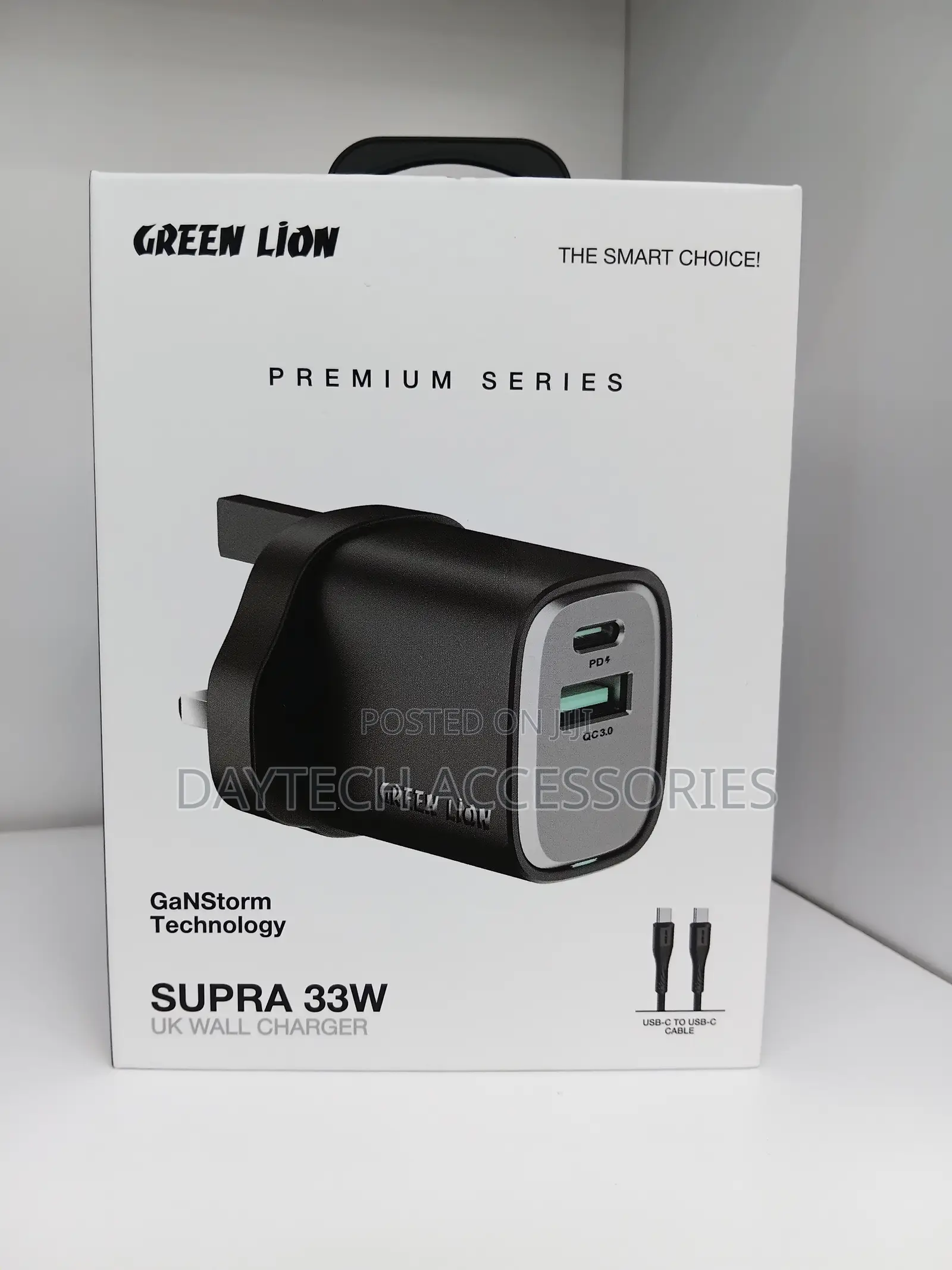 This Is a Green Lion Supra 33w Uk Wall Charger in Black.