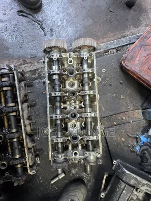 Honda CRV .B20b Engine Cylinder Head