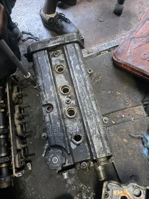 Honda CRV .B20b Engine Cylinder Head
