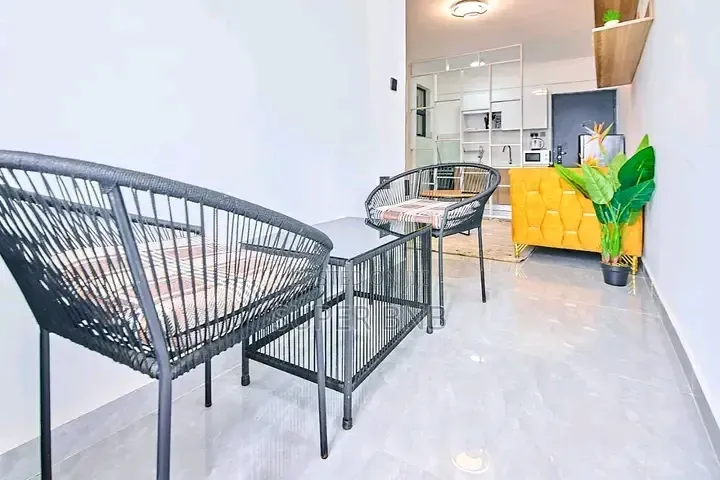 Airbnb Kilimani , Studio , One Two Bedroom Available