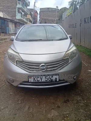 Nissan Note 2012 Silver