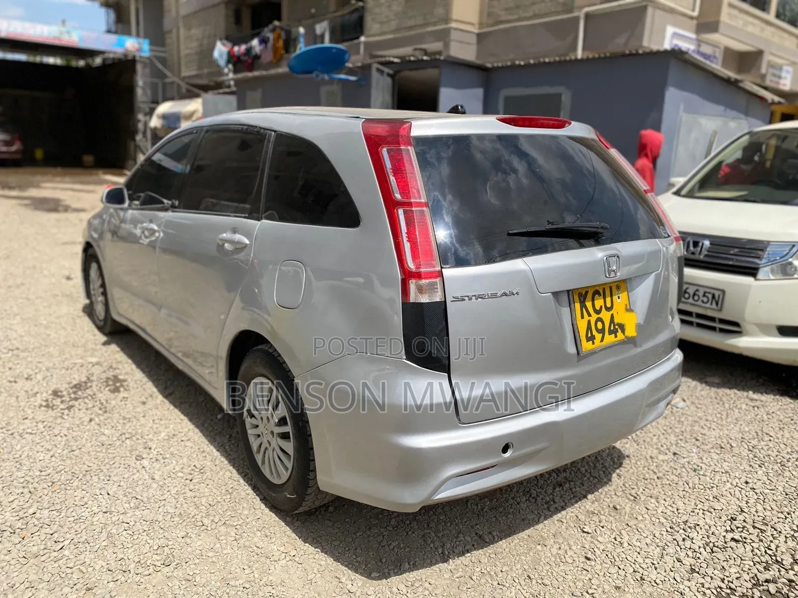 Honda Stream 2012 Silver