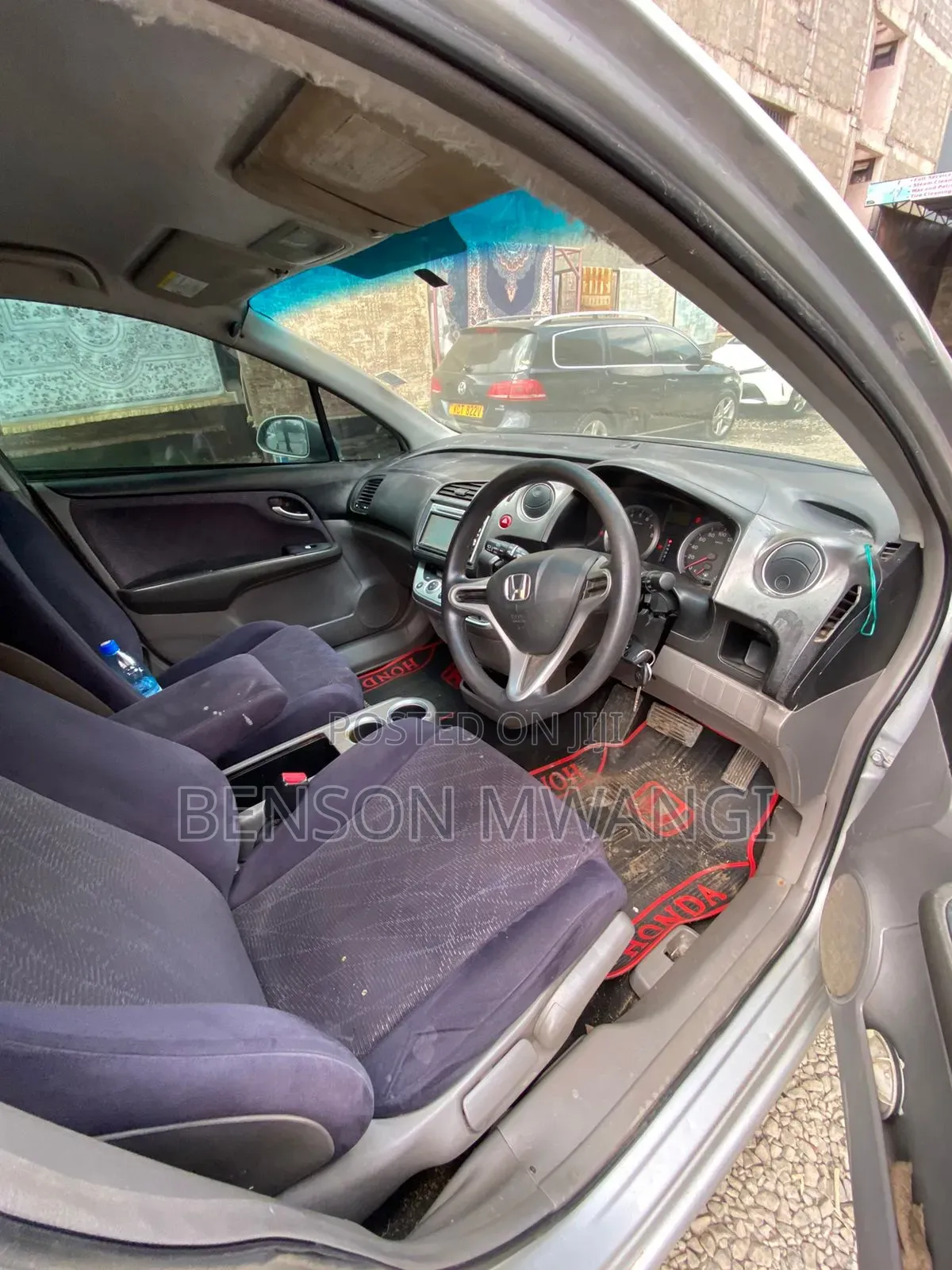 Honda Stream 2012 Silver
