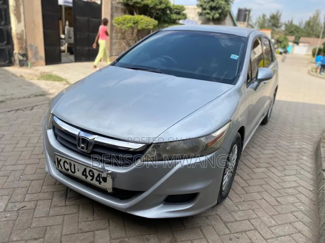 Honda Stream 2012 Silver