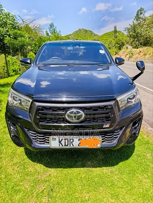 Toyota Hilux 2019 Black