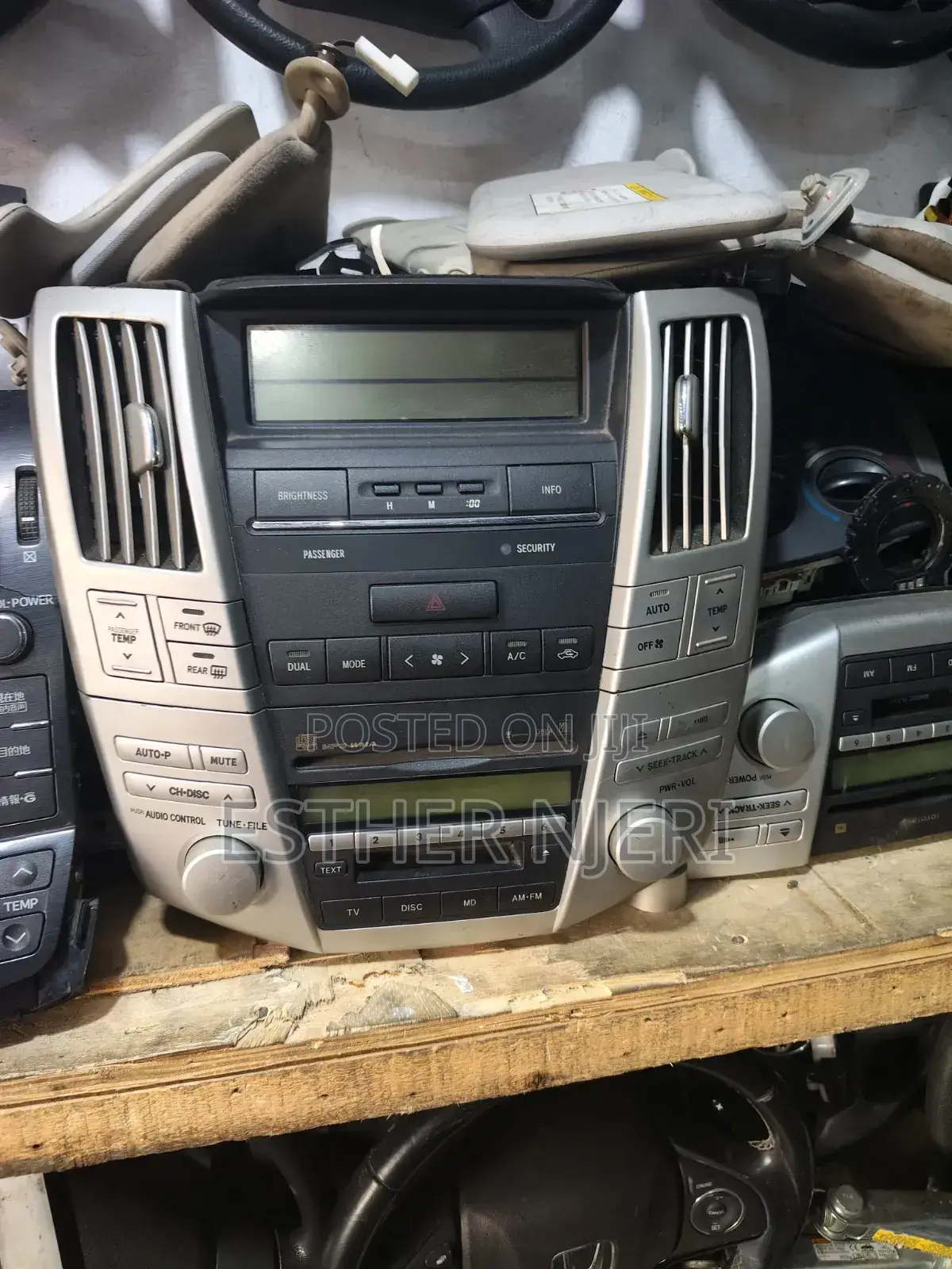 Harrier 240 Radio