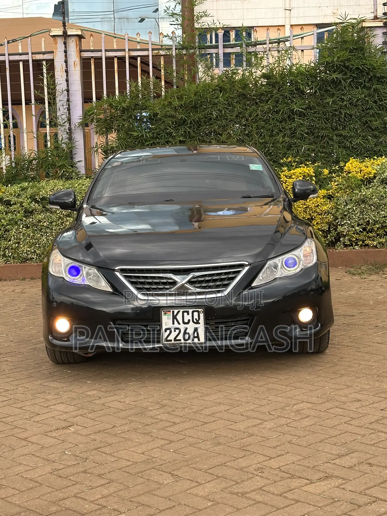 Toyota Mark X 2011 Black