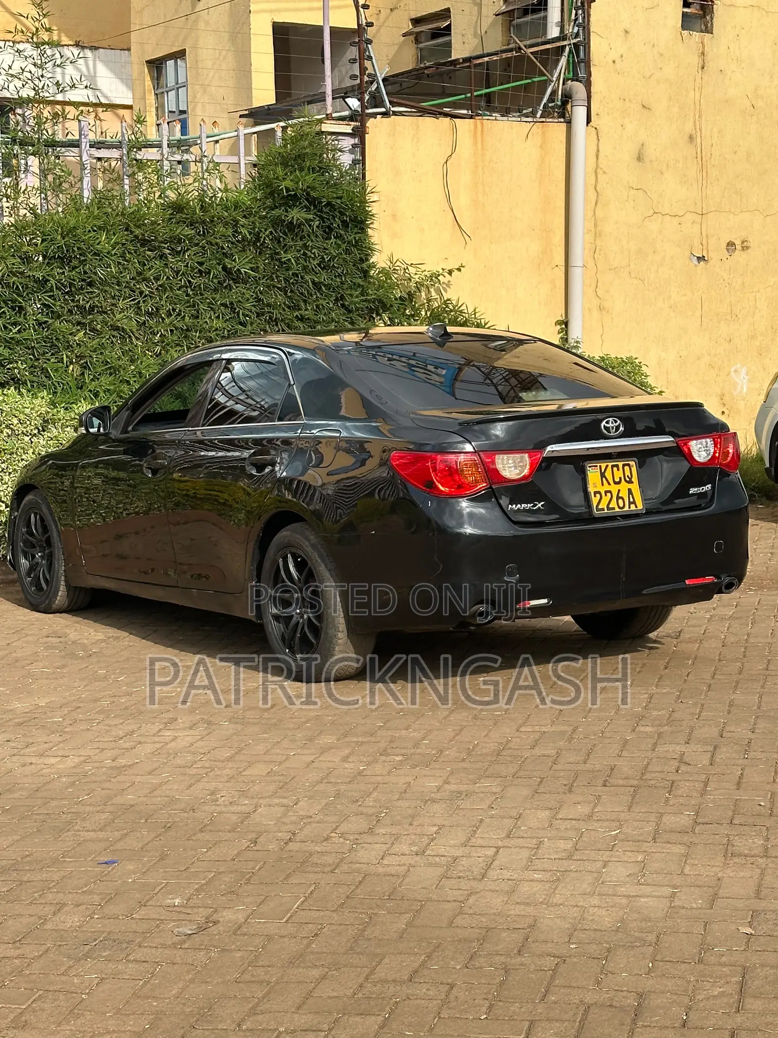 Toyota Mark X 2011 Black