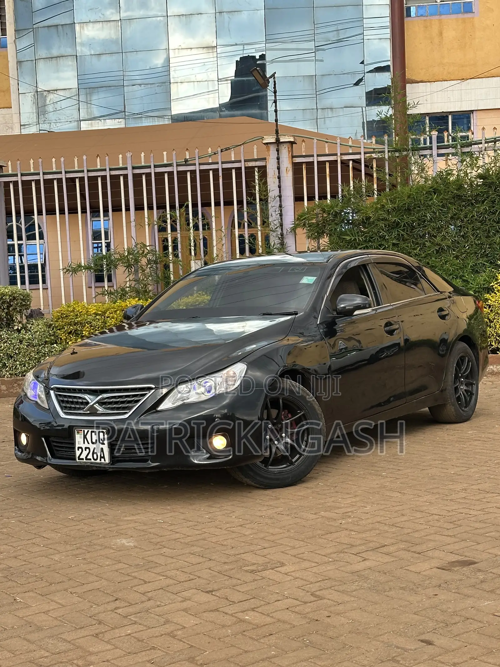 Toyota Mark X 2011 Black
