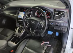 Toyota Harrier 2019 Pearl
