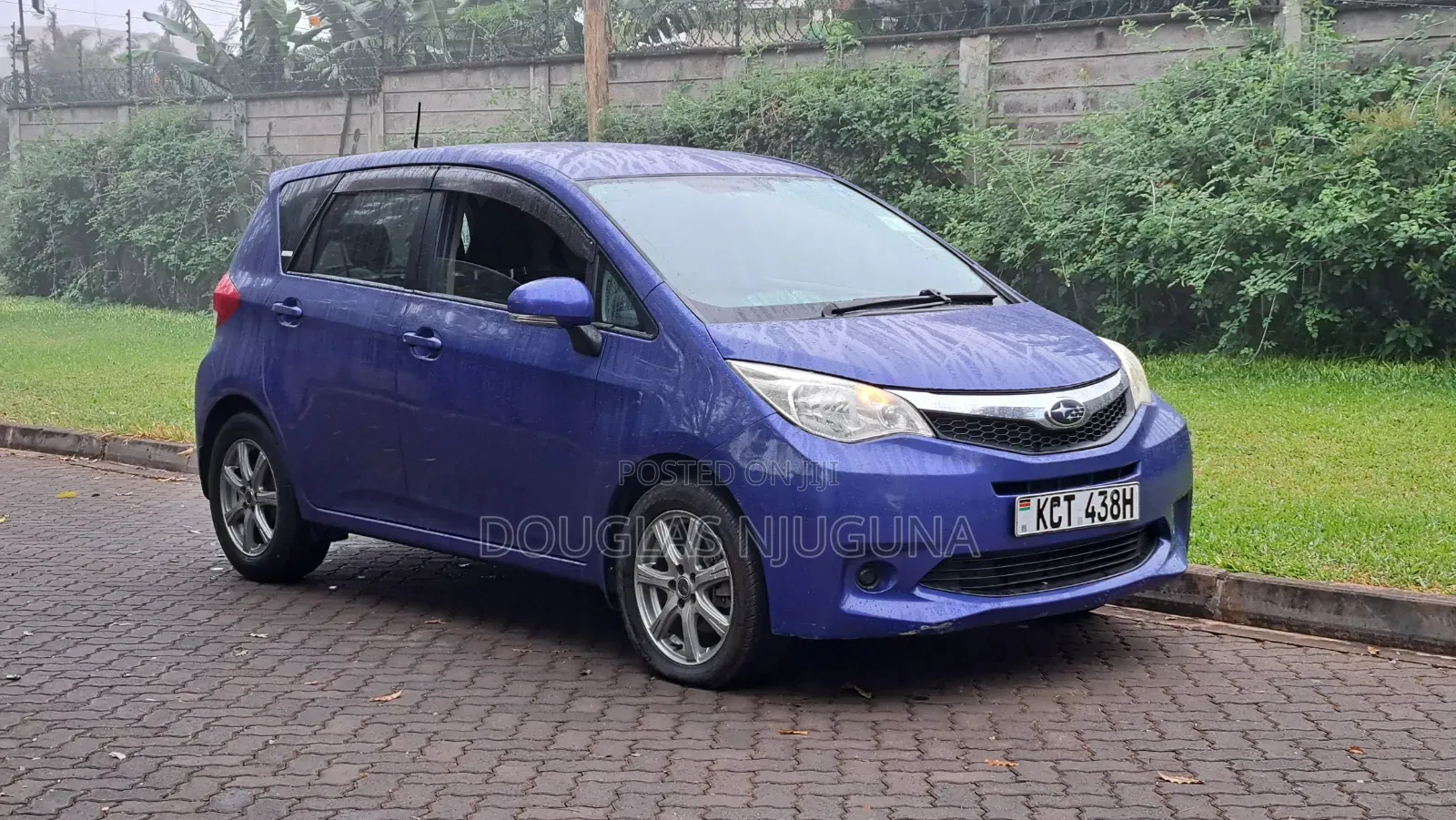 Subaru Trezia 2011 Blue
