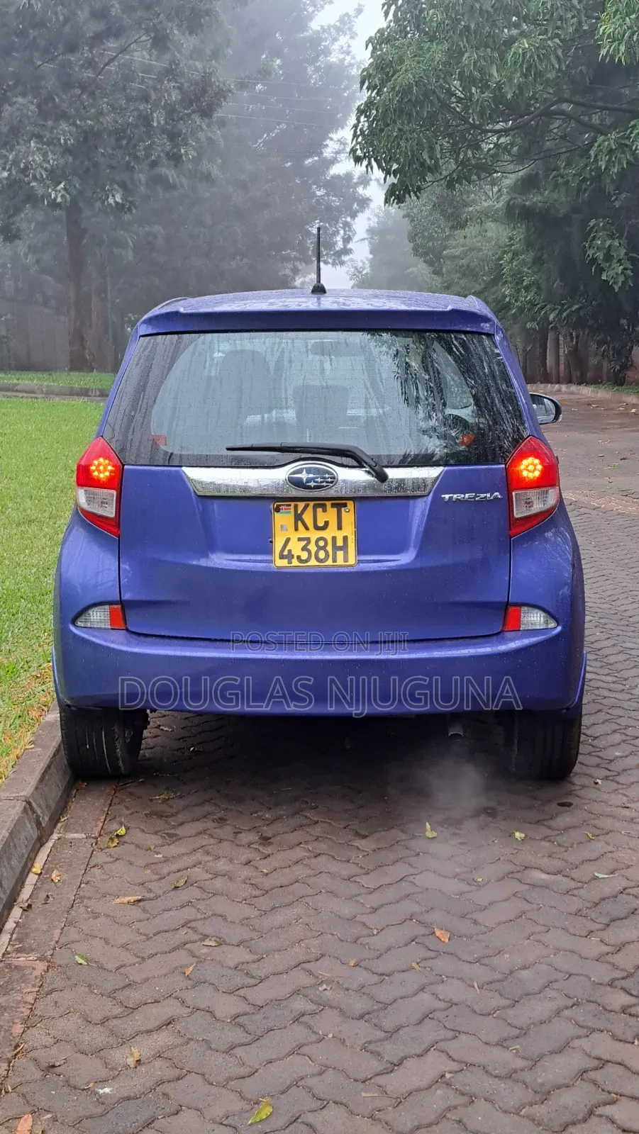 Subaru Trezia 2011 Blue