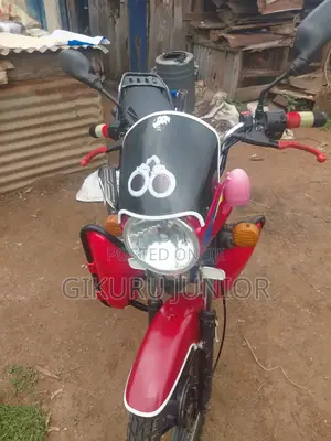 Bajaj Boxer 2022 Red