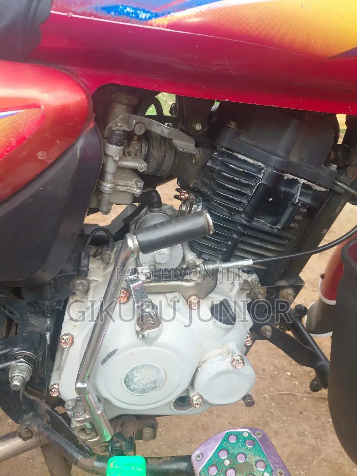 Bajaj Boxer 2022 Red