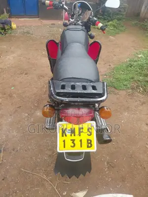 Bajaj Boxer 2022 Red