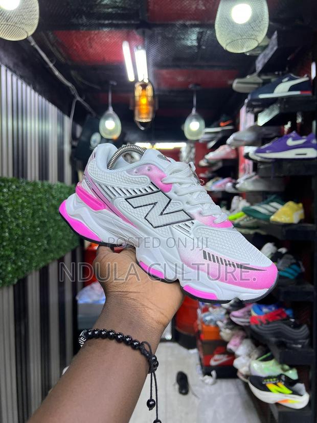 New Balance 2000r - thumbnail 2