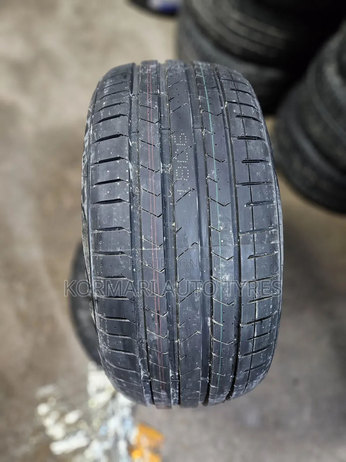 285/40r21 Greenlander Tyre