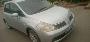 Nissan Tiida 2006 Silver