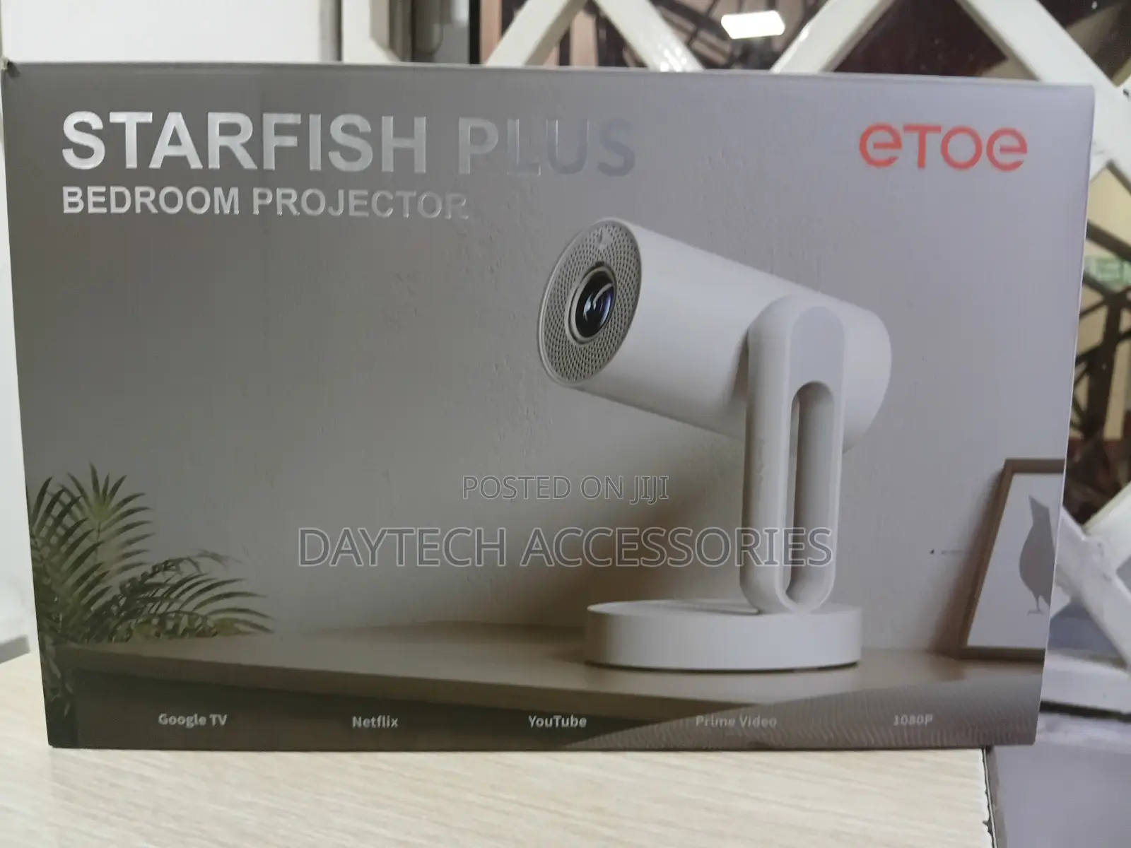 This Is an Etoe Starfish Plus Bedroom Projector.