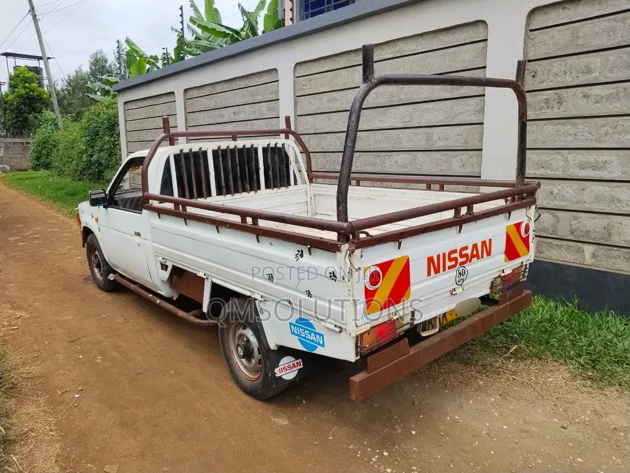 Nissan Hardbody 1996 White