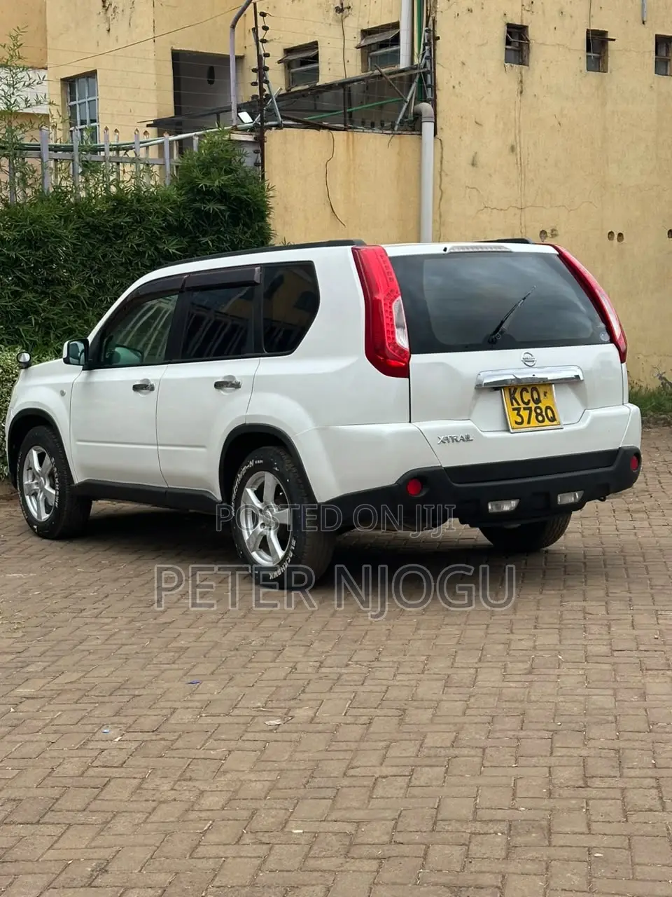 Nissan X-Trail 2011 White