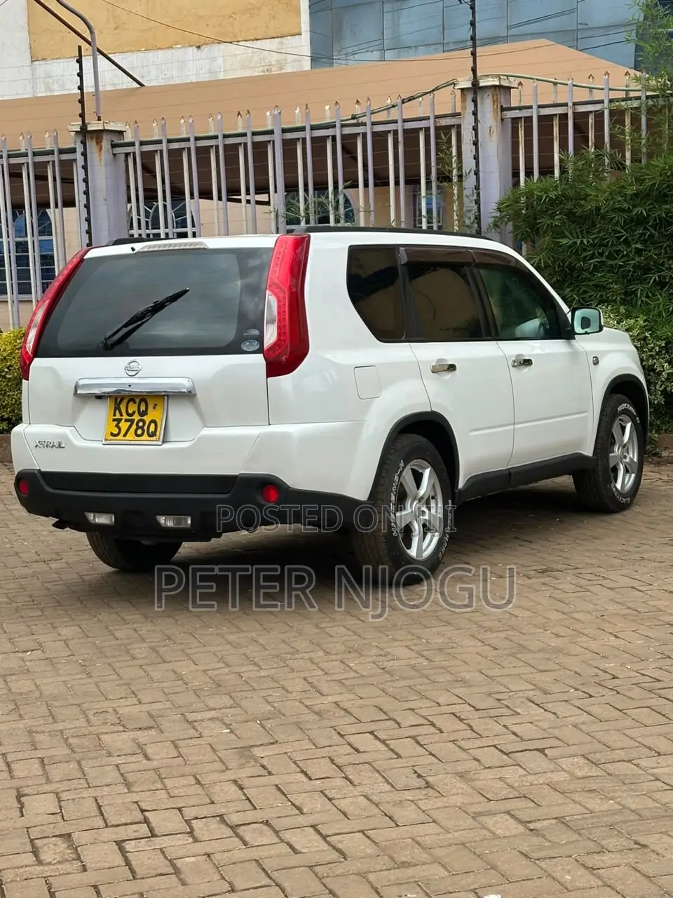 Nissan X-Trail 2011 White