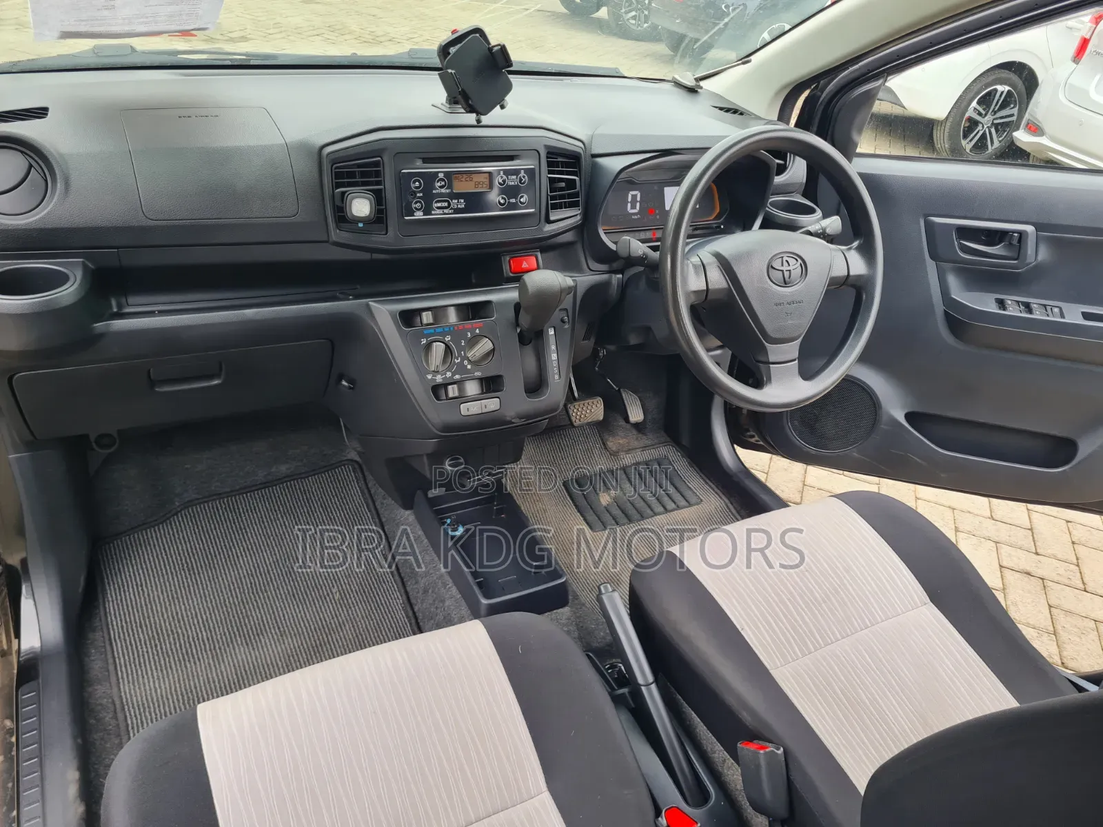 Toyota Pixis 2019 Black