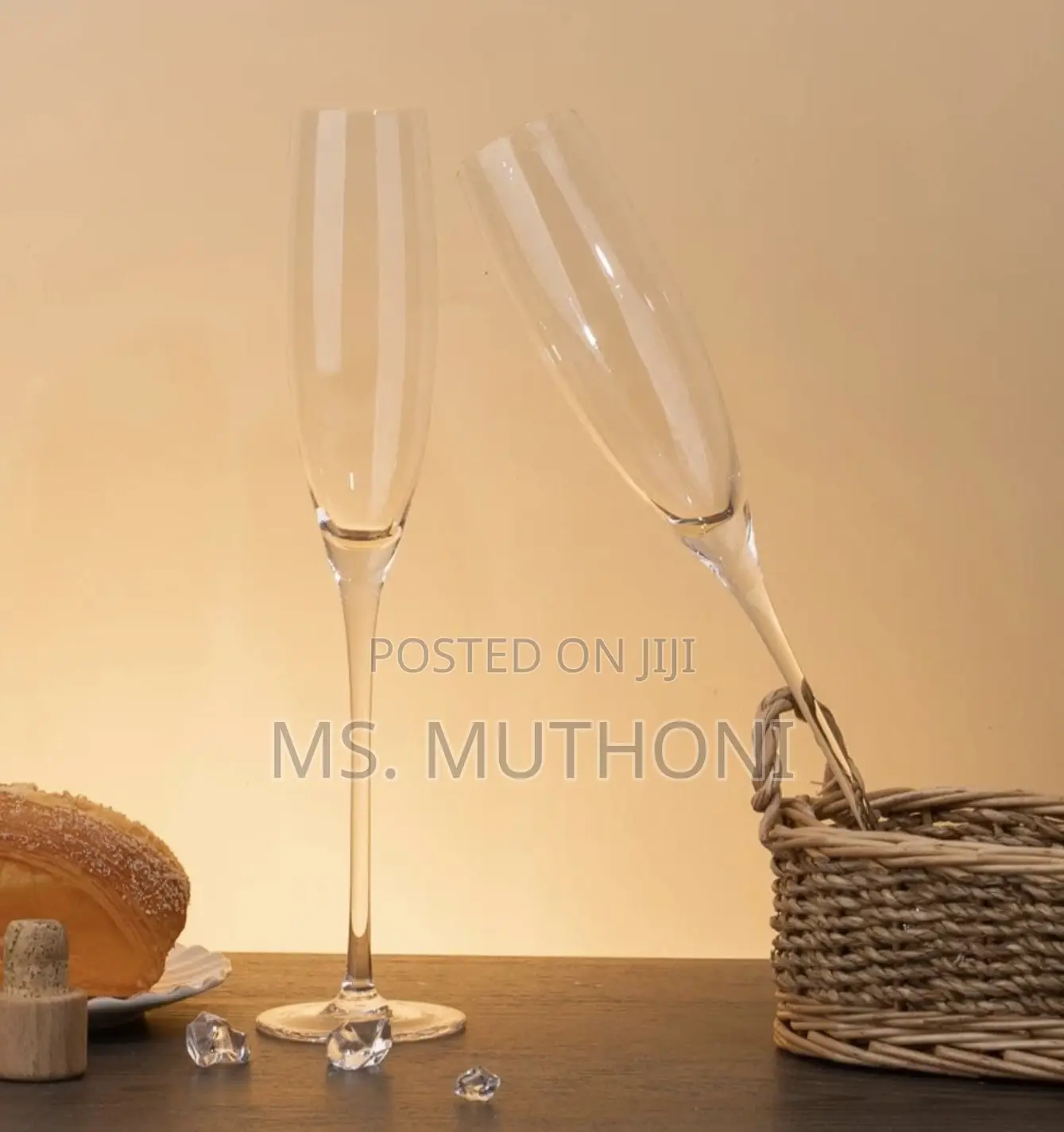 2 PCS 280 Ml Contemporary Luxury Champagne Glasses