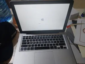 Laptop Apple MacBook 2017 32GB Apple M5 HDD+SSD 48GB