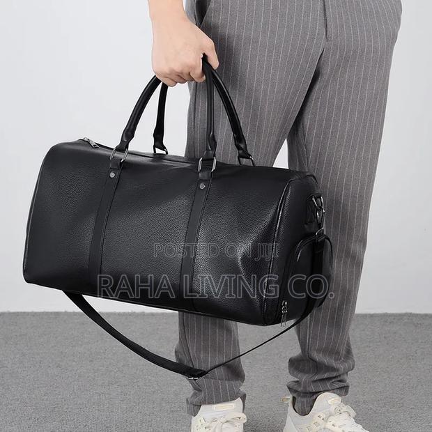 Retro Leather Travel Duffle Bag | Shoe Compartment | 2 Colours - thumbnail 2