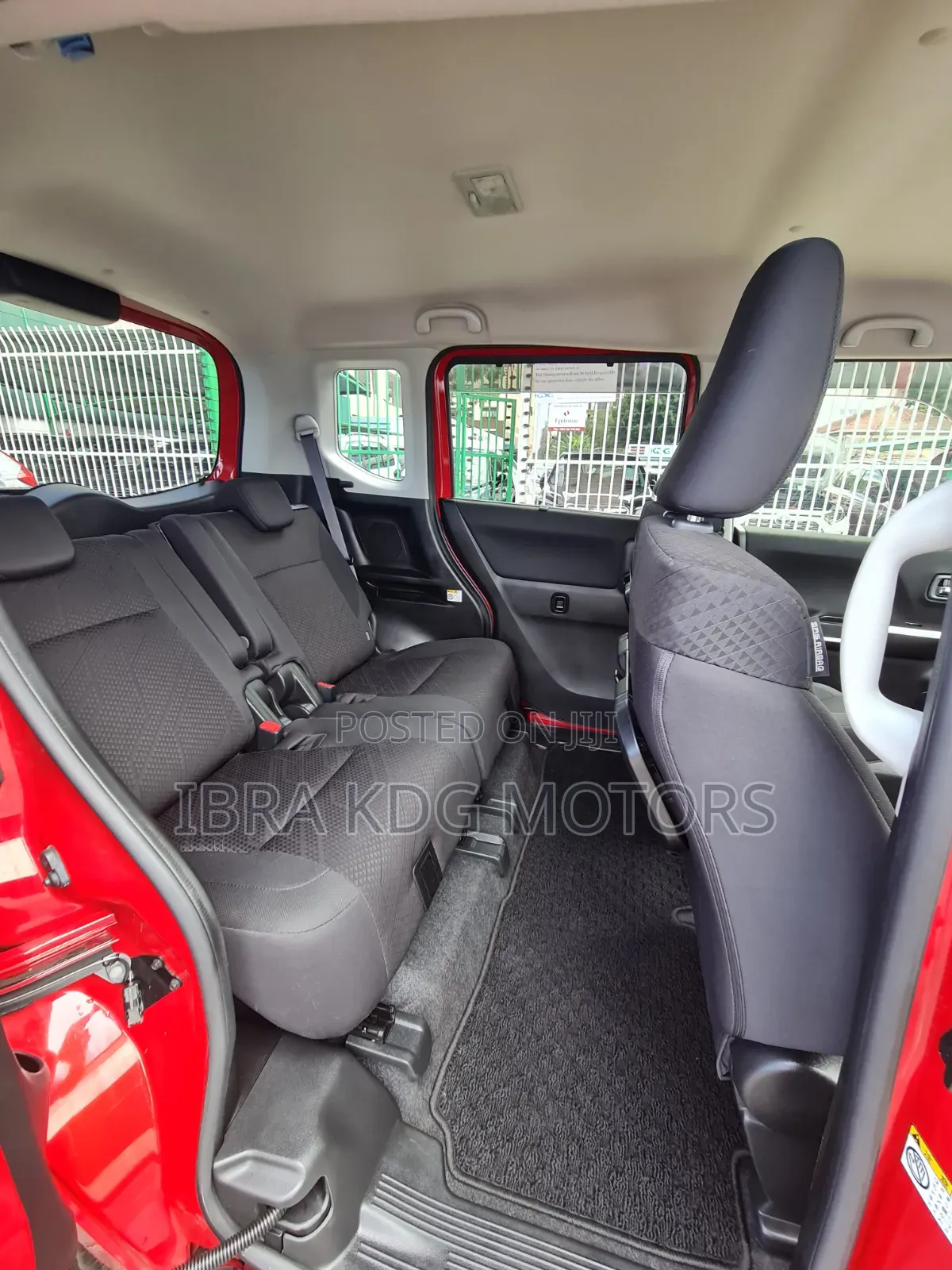 Suzuki Solio 2019 Red