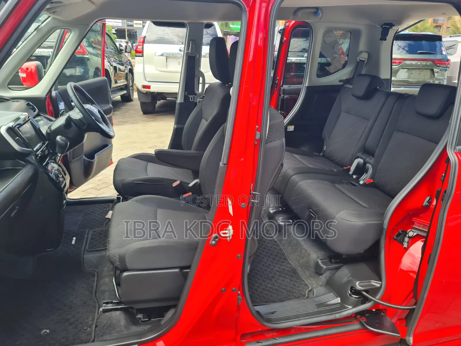 Suzuki Solio 2019 Red