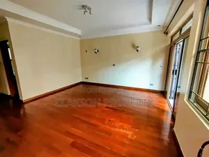 5bdrm House in Lavington, Muthangari for rent