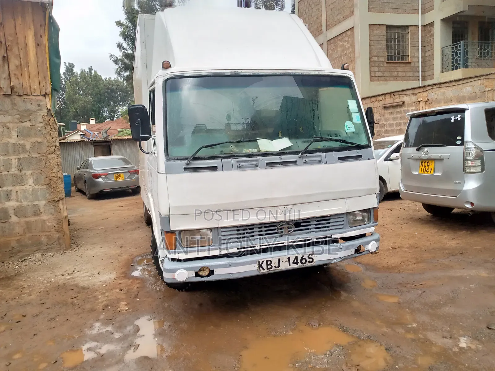 KBJ 146s Tata Model 2009 White