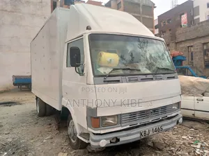 KBJ 146s Tata Model 2009 White