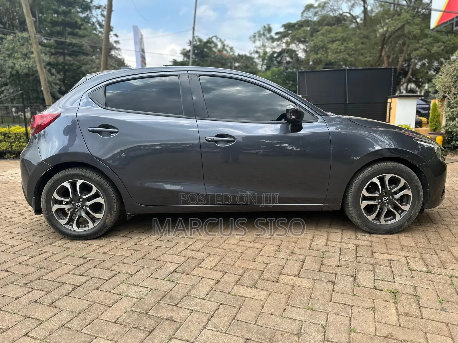 Mazda Demio 2016 Gray