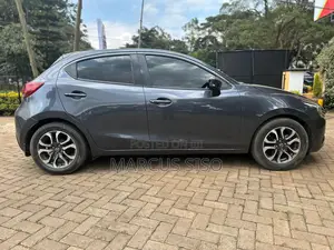 Mazda Demio 2016 Gray