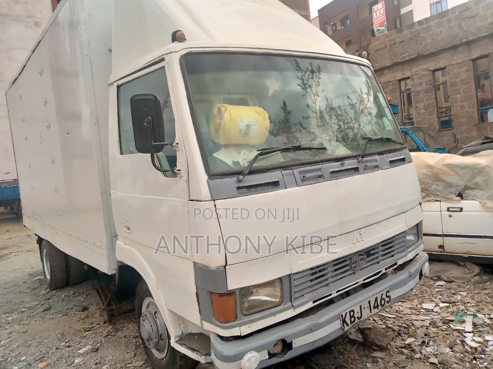 KBJ 146s Tata Model 2009 White