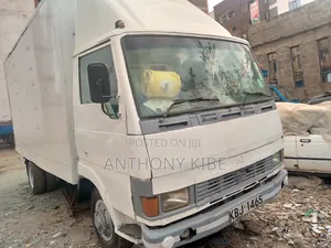KBJ 146s Tata Model 2009 White