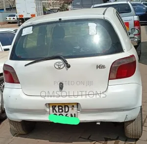 Toyota Vitz 2003 White