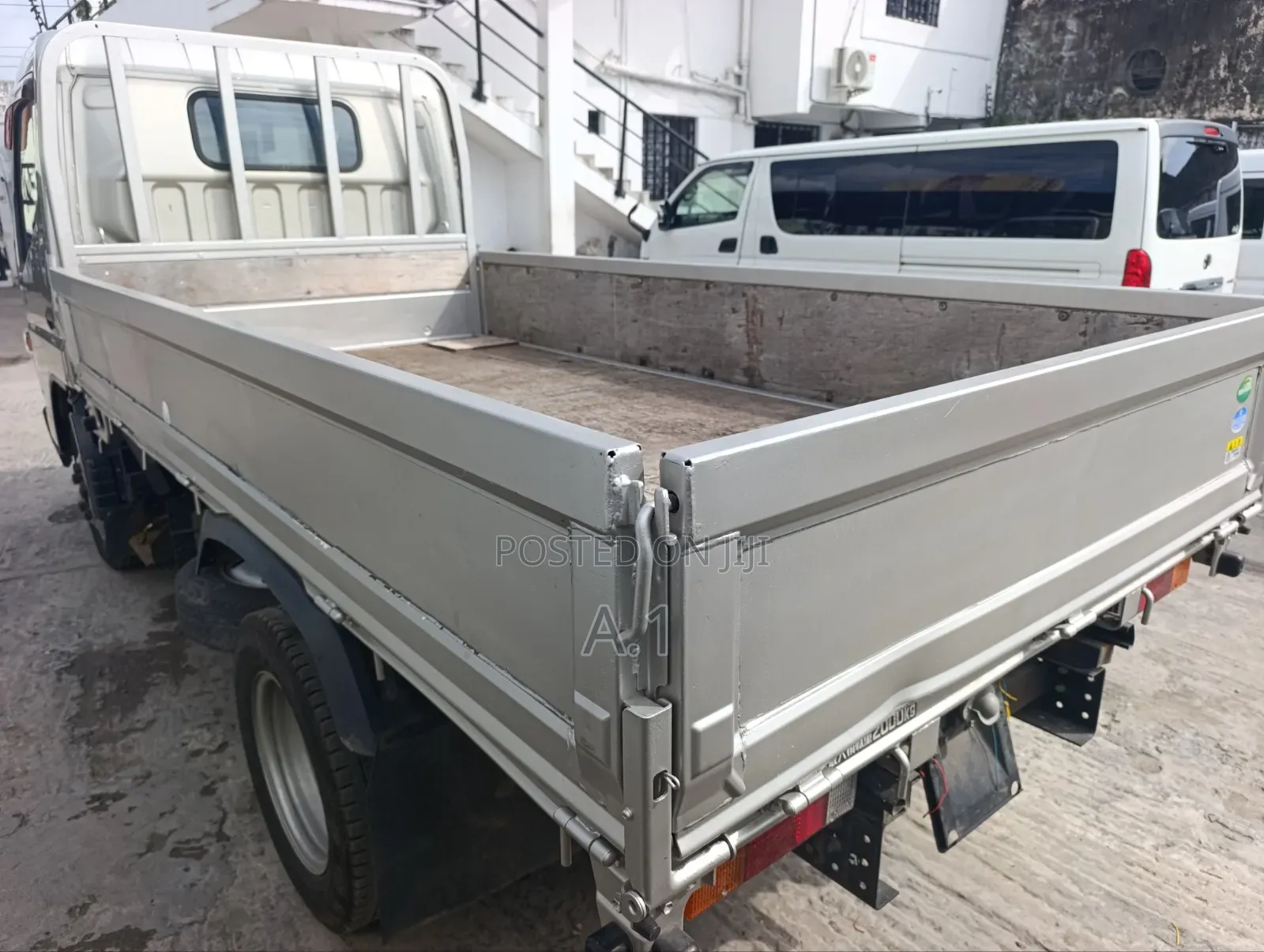 Mitsubishi Canter With Reinforced Chasis